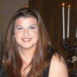 Meet your Posher, Laura paula